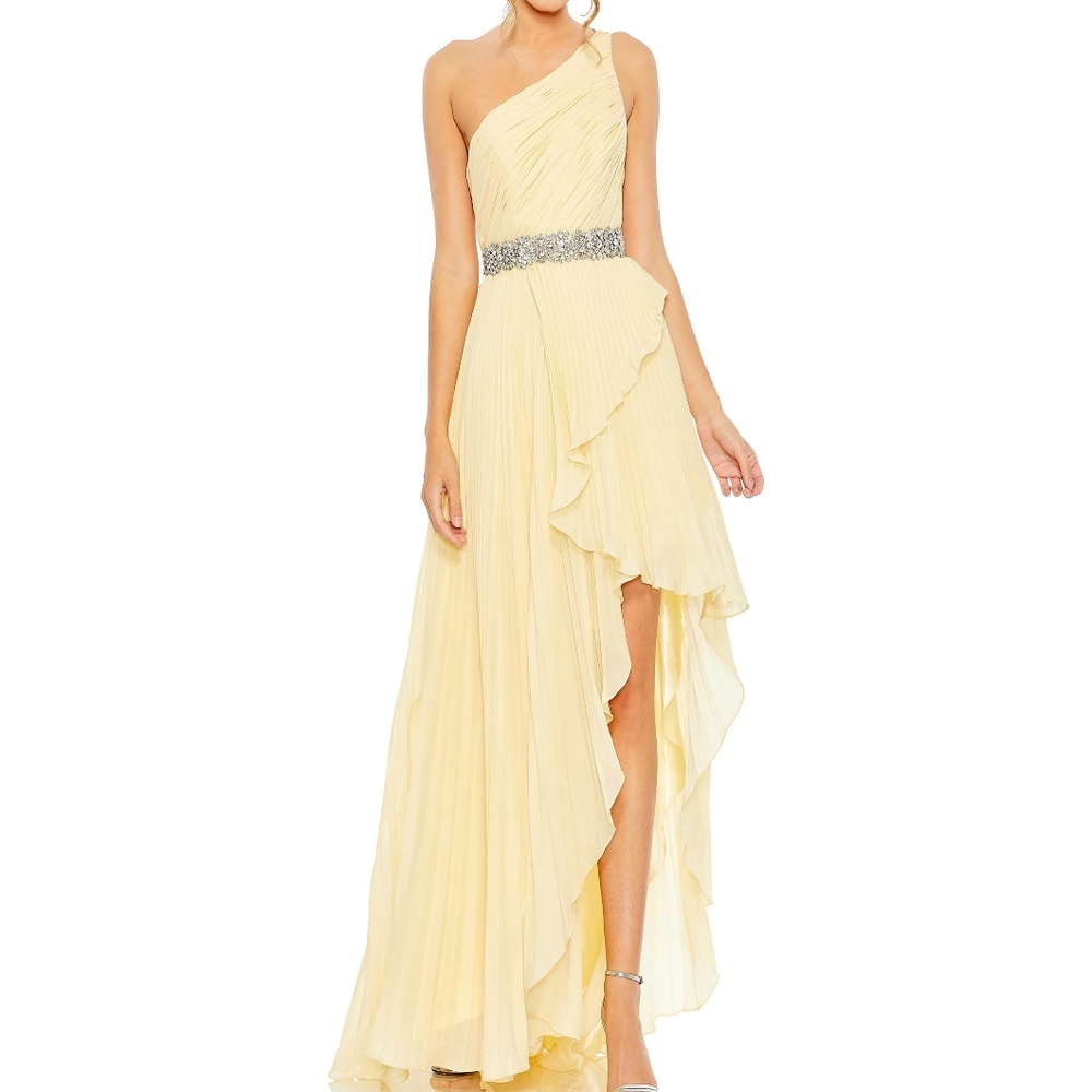 Mac Duggal Prom Dress - Picture 3 of 3